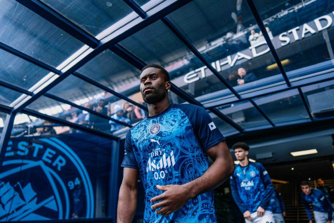 曼城欧冠生死战：瓜迪奥拉率队迎战强敌